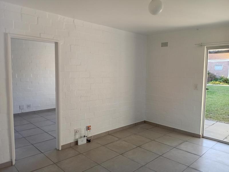 To Let 1 Bedroom Property for Rent in Diep River Western Cape
